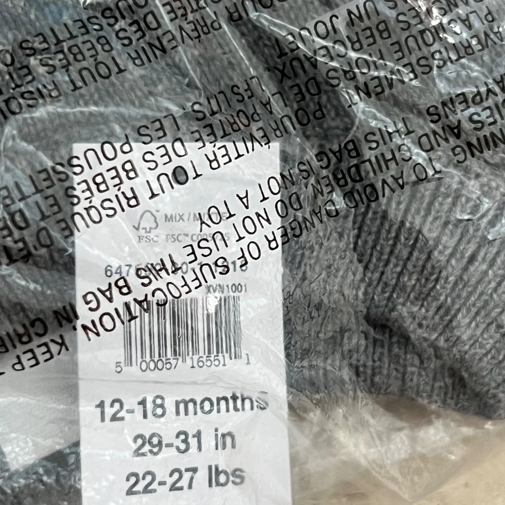 NWT Gap Gray Snowflake Sweater Boy's‎ Winter Holiday Sz 12-18 month